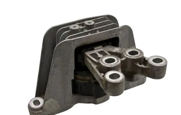 Chrysler Pacifica Engine mount bracket P68224746AC D085414216