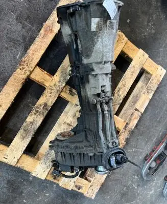 Manual 5 speed gearbox