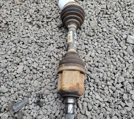 Opel Zafira B Front driveshaft 24462251