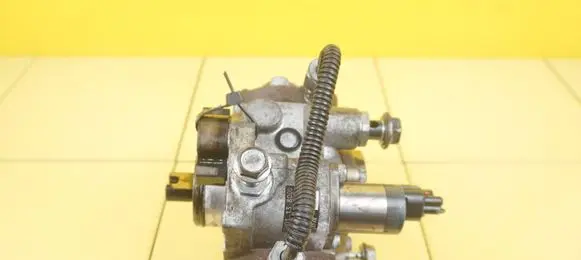 Mazda 6 Fuel injection high pressure pump SH0113800D SH01