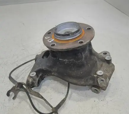BMW 5 E60 E61 Front wheel hub spindle knuckle