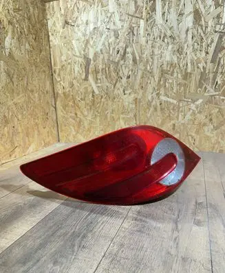 Mercedes-Benz R W251 Rear/tail lights