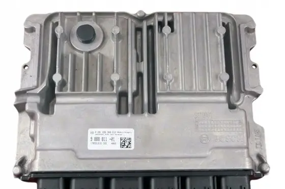 BMW 5 G30 G31 Engine control unit/module 9888811