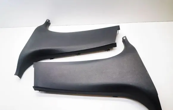 Mercedes-Benz E W212 (B) pillar trim (bottom) A2126903925 A2126904025