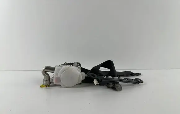 Toyota RAV 4 (XA30) Front seatbelt J082501 J082531 J082512