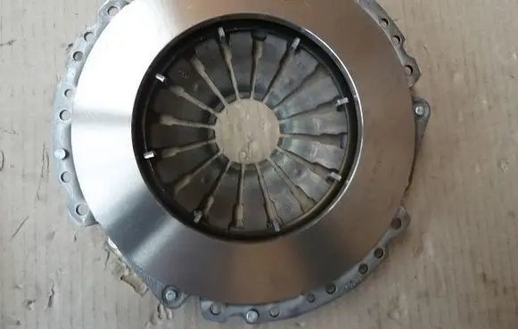 Opel Astra J Pressure plate 3082600584-T