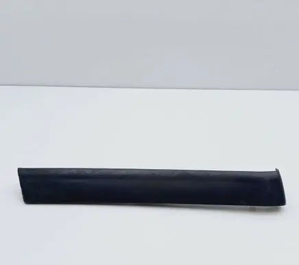 Mercedes-Benz C W202 Front arch trim A2026900962
