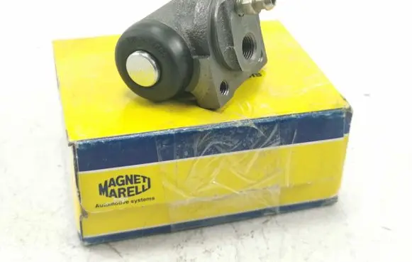 Peugeot 106 Rear brake cylinder BSW0249