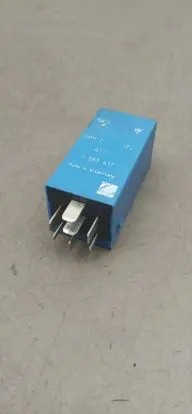 BMW 5 E39 Other relay 1383417
