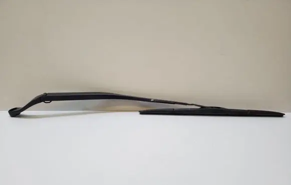 Chrysler Pacifica Front wiper blade arm 2586 8814
