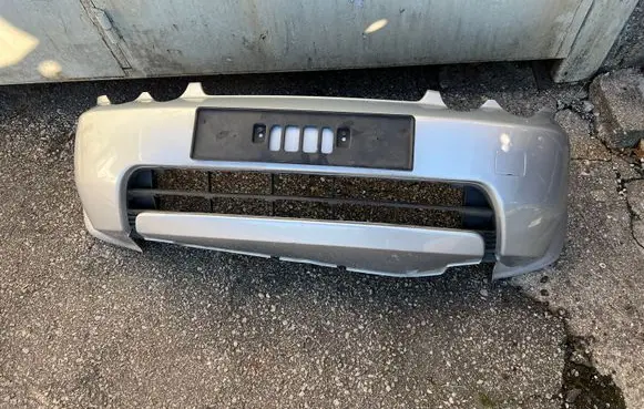 Front bumper