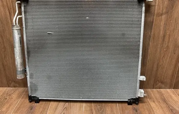 Land Rover Discovery 5 A/C cooling radiator (condenser) JPLA19C600AC 92100E142A JPLA19C600