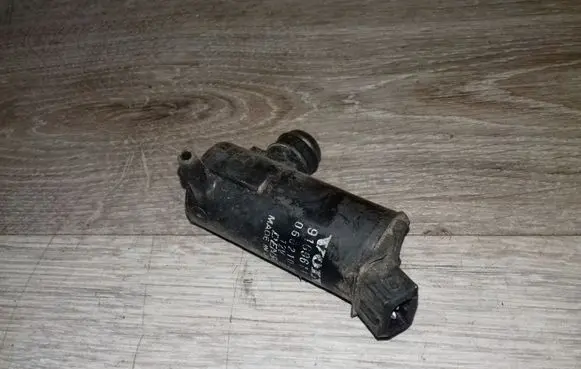 Volvo V70 Windscreen/windshield washer pump 0602103950 9169611