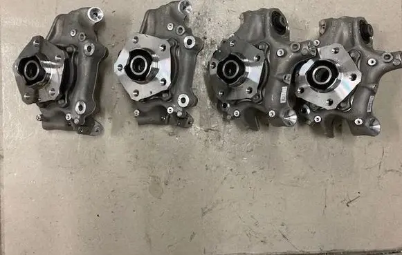 Audi e-tron Rear wheel hub 4KE505432C 4KE505431C