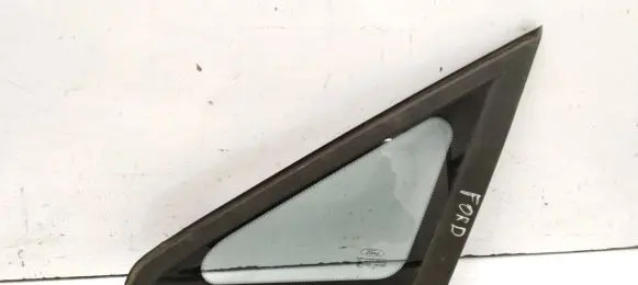 Ford Focus C-MAX Front triangle window/glass 43R001057 DOT27 DOT27AS2M23100