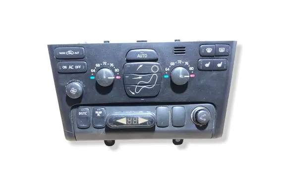Volvo XC90 Climate control unit 8682735