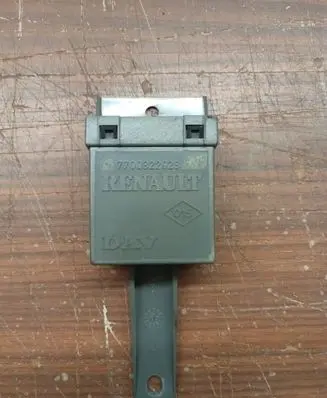 Renault Trafic II (X83) Door control unit/module 7700822928