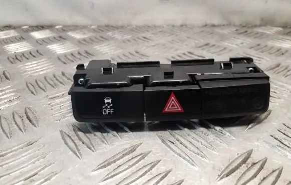Opel Mokka Hazard light switch 95016183