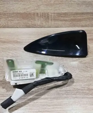 BMW 5 E60 E61 Aerial GPS antenna 695734502 21367510 D9207401