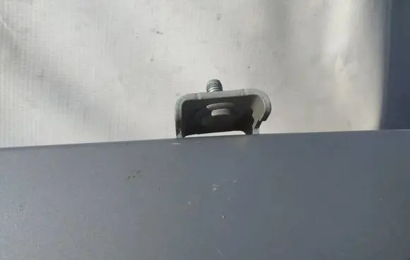 Renault Megane II Tailgate/trunk/boot hinge