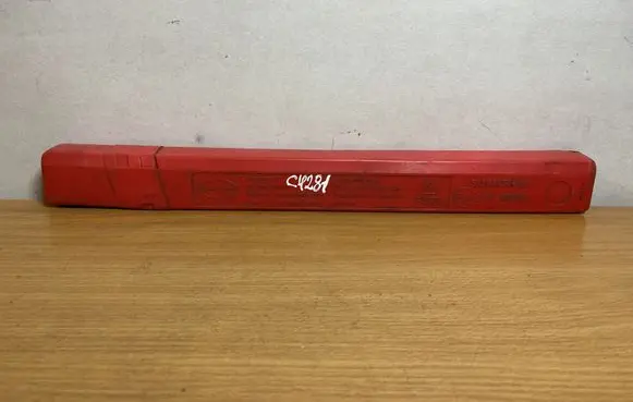 Mercedes-Benz E W211 Tool box 27R030417 C4281