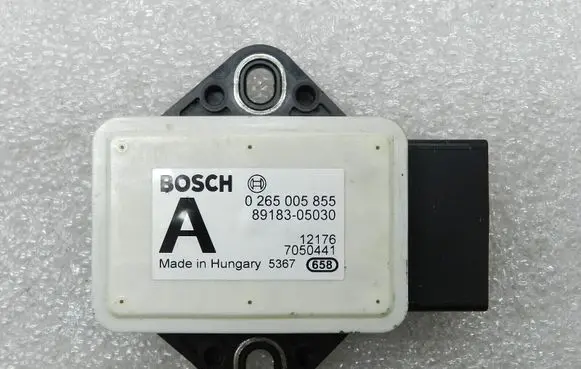 Toyota Avensis T270 ESP acceleration yaw rate sensor 8918305030