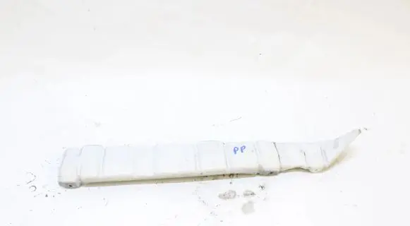 Subaru Forester SH Fender mounting bracket 22222
