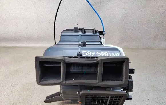 Dacia Spring Interior heater climate box assembly 272701045R19 272701045R