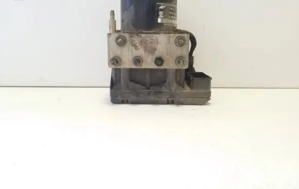 Seat Alhambra (Mk1) ABS Pump 7M0614111P 98VW2L580AB