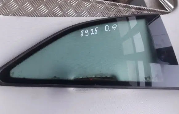 Audi A5 8T 8F Rear side window 43R000303 A038482