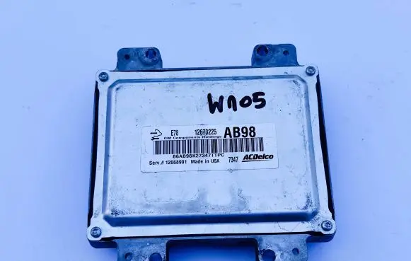 Opel Zafira B Engine control unit/module 12673225 12668991