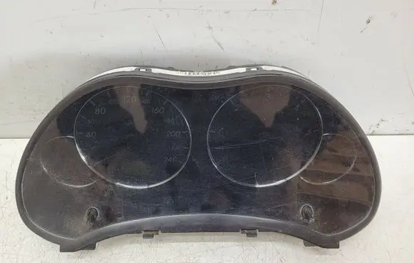 Toyota Avensis T250 Speedometer (instrument cluster) 8380005630H