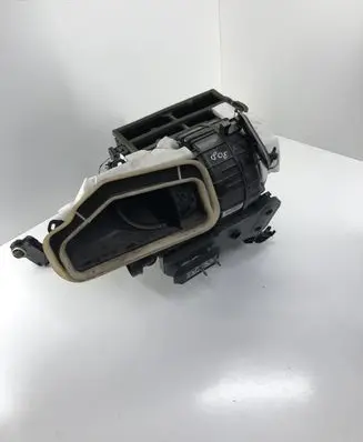 Peugeot 308 Interior heater climate box assembly 9807731580