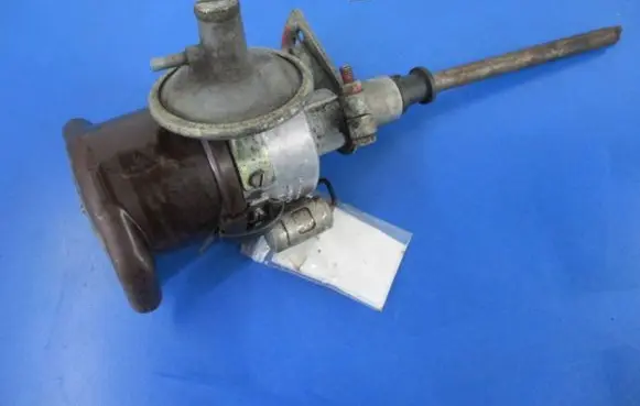 AC 428 Spark distributor 444470005