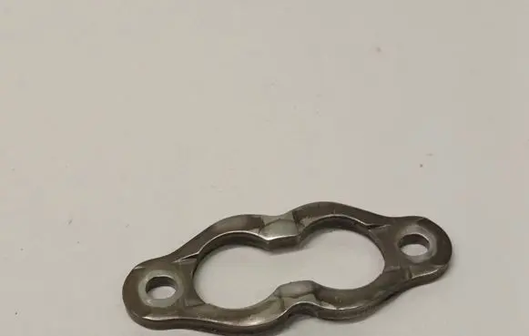 Volkswagen PASSAT B6 Fuel Injector clamp holder 