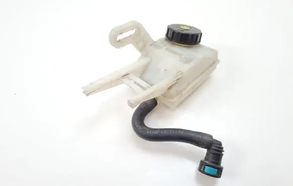 Opel Zafira C Brake fluid reservoir 13308775