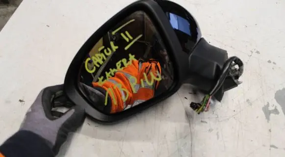 Renault Captur II Front door electric wing mirror 