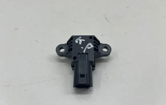 Hyundai Kona II Airbag deployment crash/impact sensor 9593006000
