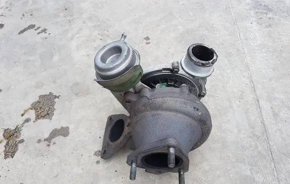 Volvo S60 Turbo 8689592