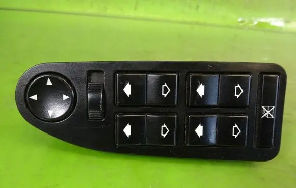 BMW 5 E39 Quarter vent window switch 