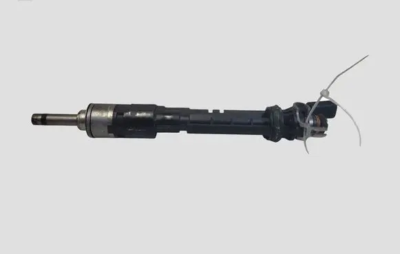 Mercedes-Benz A W177 Fuel injector A2820700087 166002932R