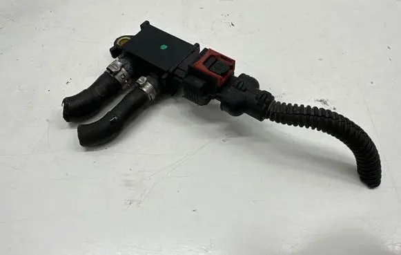 Opel Astra K Air pressure sensor 55599659