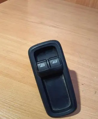 Ford Fiesta Electric window control switch 8A6T14A132EC 10008944