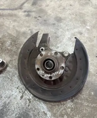 Volkswagen Phaeton Rear wheel hub