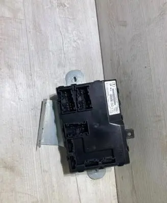 Ford B-MAX Comfort/convenience module DN1T15K600GD 116RA000084