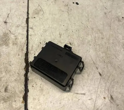 Mercedes-Benz E W211 Rain sensor A2118206026 73628104 5DC00842406