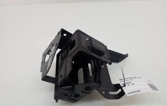 Battery bracket