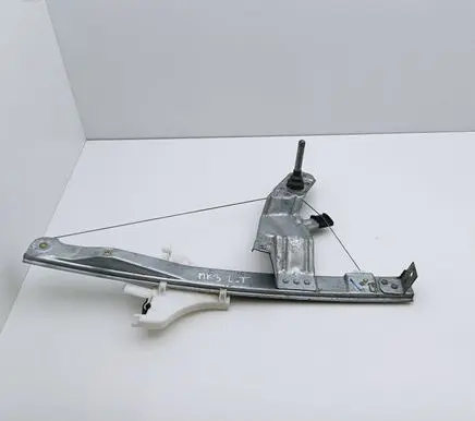 Ford Mondeo Mk III Rear door manual window regulator 