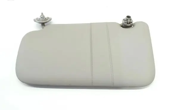 Nissan Pulsar Sun visor