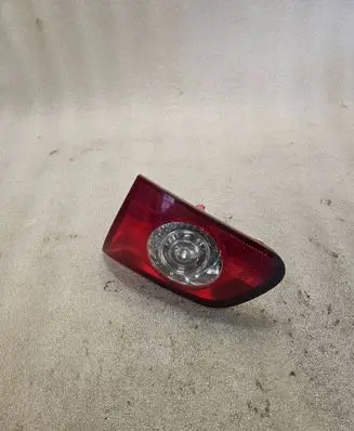 Volkswagen PASSAT B6 Tailgate rear/tail lights 272002